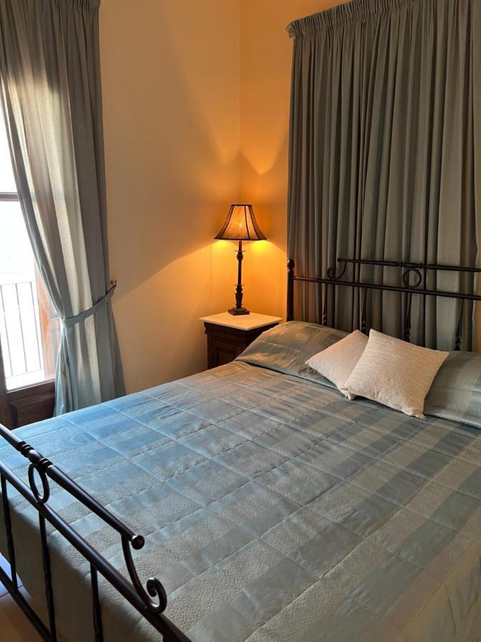 Hotel Xenonas Nikia à Yerákion Extérieur photo